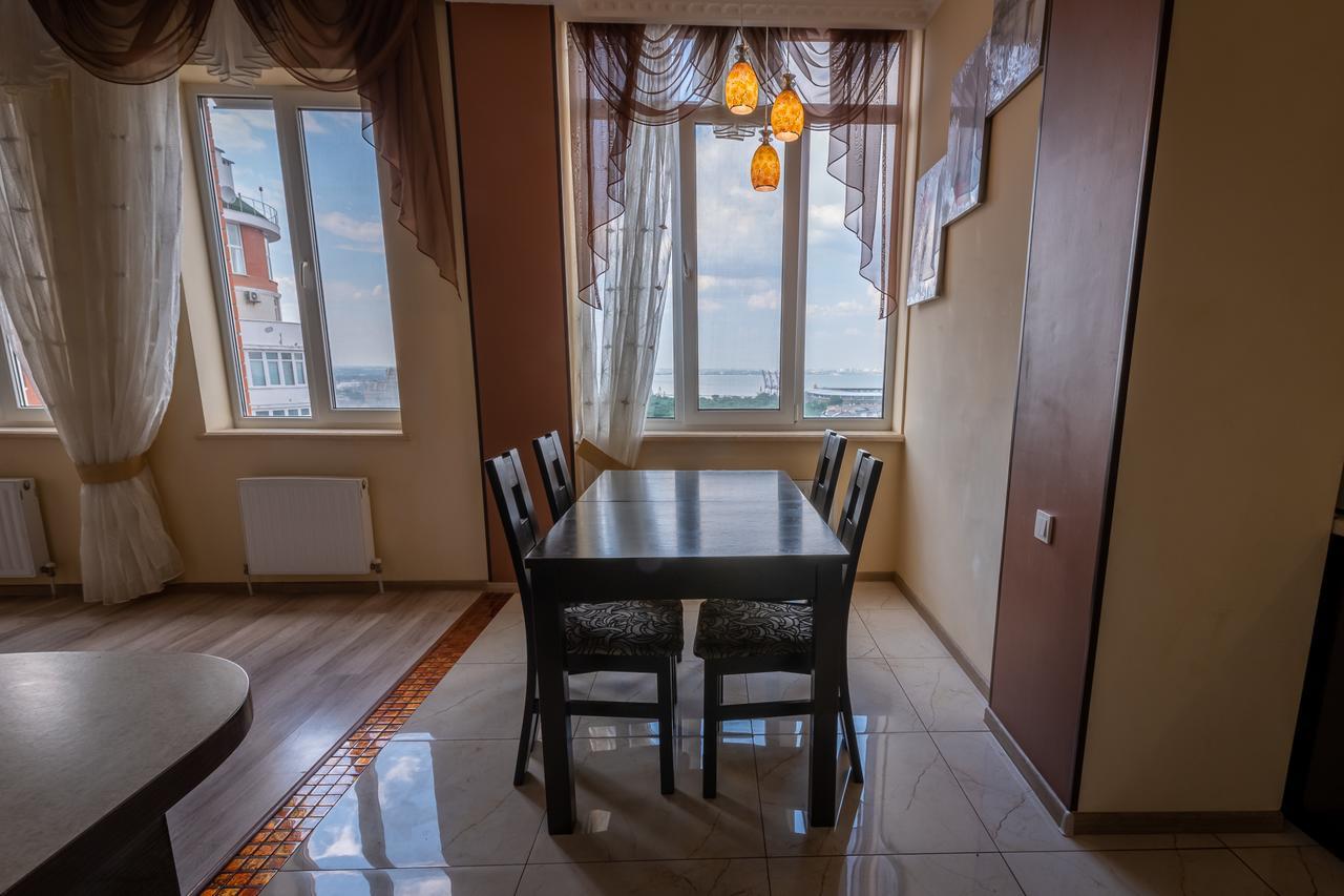 Flat with the sea view Apartment Odessa Luaran gambar